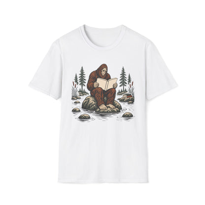 Bigfoot Reading T-Shirt